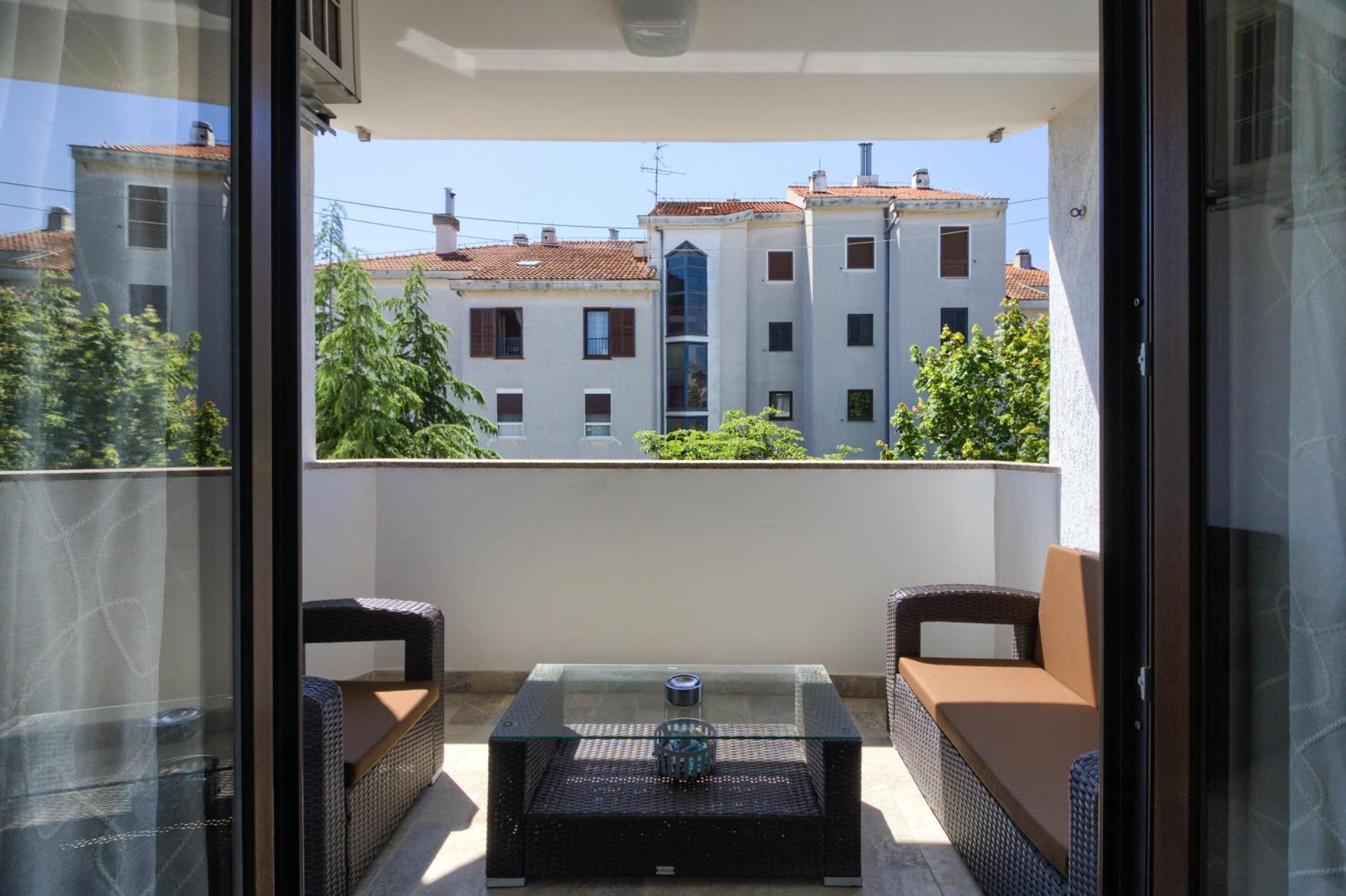 PUY Apartment Lungomare מראה חיצוני תמונה